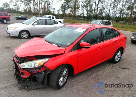 2016 Ford Focus Se z USA, uszkodzony, nr VIN 1FADP3F21GL298368